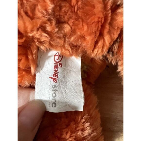 Disney Store Plush Laying Tigger Winnie the Pooh Curly Tail Soft Stuffed Toy 15" - Picture 8 of 10